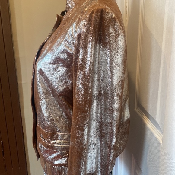 Stunning Jacket - Picture 2 of 7